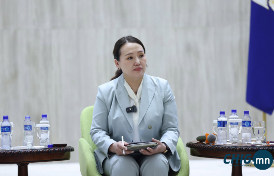 Л.Хосбаяр: Аутизмын эмгэгтэй хүүхдүүдийн боловсролын хүртээмжийг нэмэгдүүлэхэд анхаарч ажиллаж байна