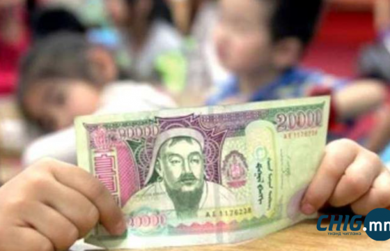 Цалинтай ээжийн ₮50 мянгыг ₮500 мянга болгох өргөдөлд 70 мянган иргэн гарын үсэг зуржээ