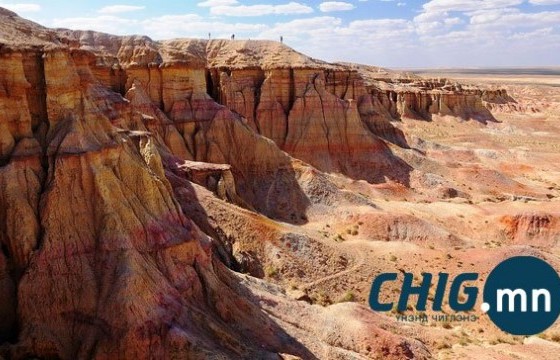 Ойрын өдрүүдэд говь руу өдөртөө +17, бусад нутгаар +10 хүрч дулаарна 