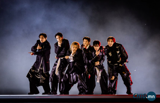 BTS -ийн тоглолт Сөүл хотыг доргиолоо