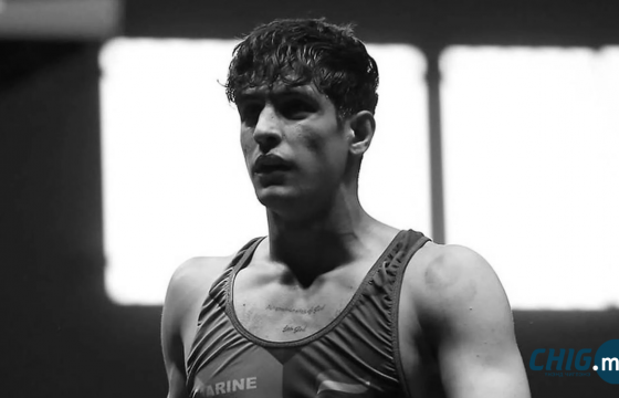 Иранд 19 настай бөхийг цаазаллаа