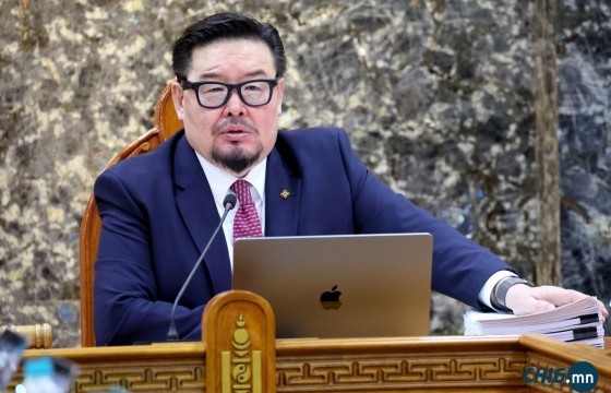 Шүгэл үлээгчийг хамгаалж, урамшуулна 