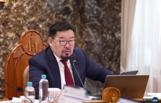 Г.Занданшатар: Тэд хүнд үеийг далимдуулж эрх мэдэлд хүрэх гэж байна, би эвлэрэхгүй, тохирохгүй 
