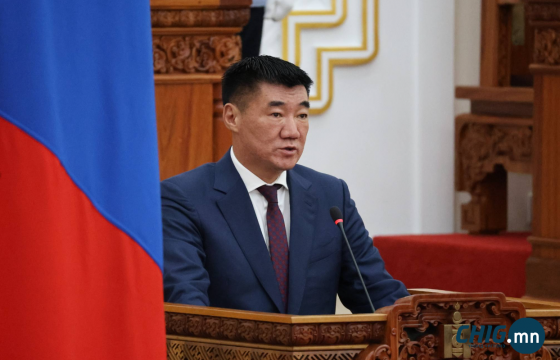 УИХ-ын даргад нэр дэвшигч С.Бямбацогт ₮3.6 тэрбумын үл хөдлөх, ₮1.1 тэрбумын газартай 