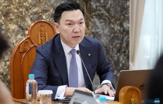 Н.Учрал 01 тоот албан даалгавраараа ААН-үүдэд цалингаа олгох, төлбөрөө барагдуулах боломж нээлээ 