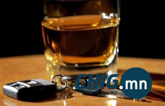Согтуурч, мансуурсан жолоочоос ₮100 мянгын хахууль авсан цагдаад 2 жилийн хорих ял оноолоо 