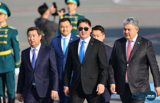 Ерөнхийлөгч У.Хүрэлсүхийн Бүгд Найрамдах Казахстан Улсад хийх төрийн айлчлал эхэллээ