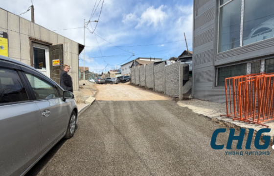 Чингэлтэйд ус шингээж зайлуулах туршилтын зам тавьж эхэллээ 