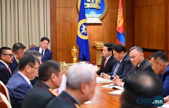 Ерөнхийлөгч У.Хүрэлсүх Засгийн газрын гишүүд, үндэсний аюулгүй байдлыг хангах чиг үүрэг бүхий байгууллагуудын удирдлагатай уулзлаа