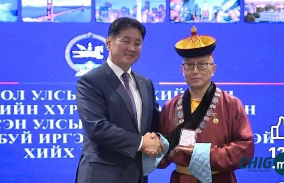 АНУ-д Буддын соёлын төвийг байгуулсан  Д.Лувсанжамц СГЗ боллоо 
